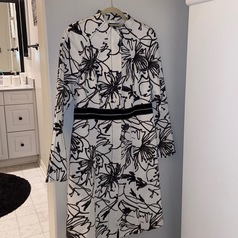 Hilton Hollis Long Jacket - Size 4.  PERFECT condition.